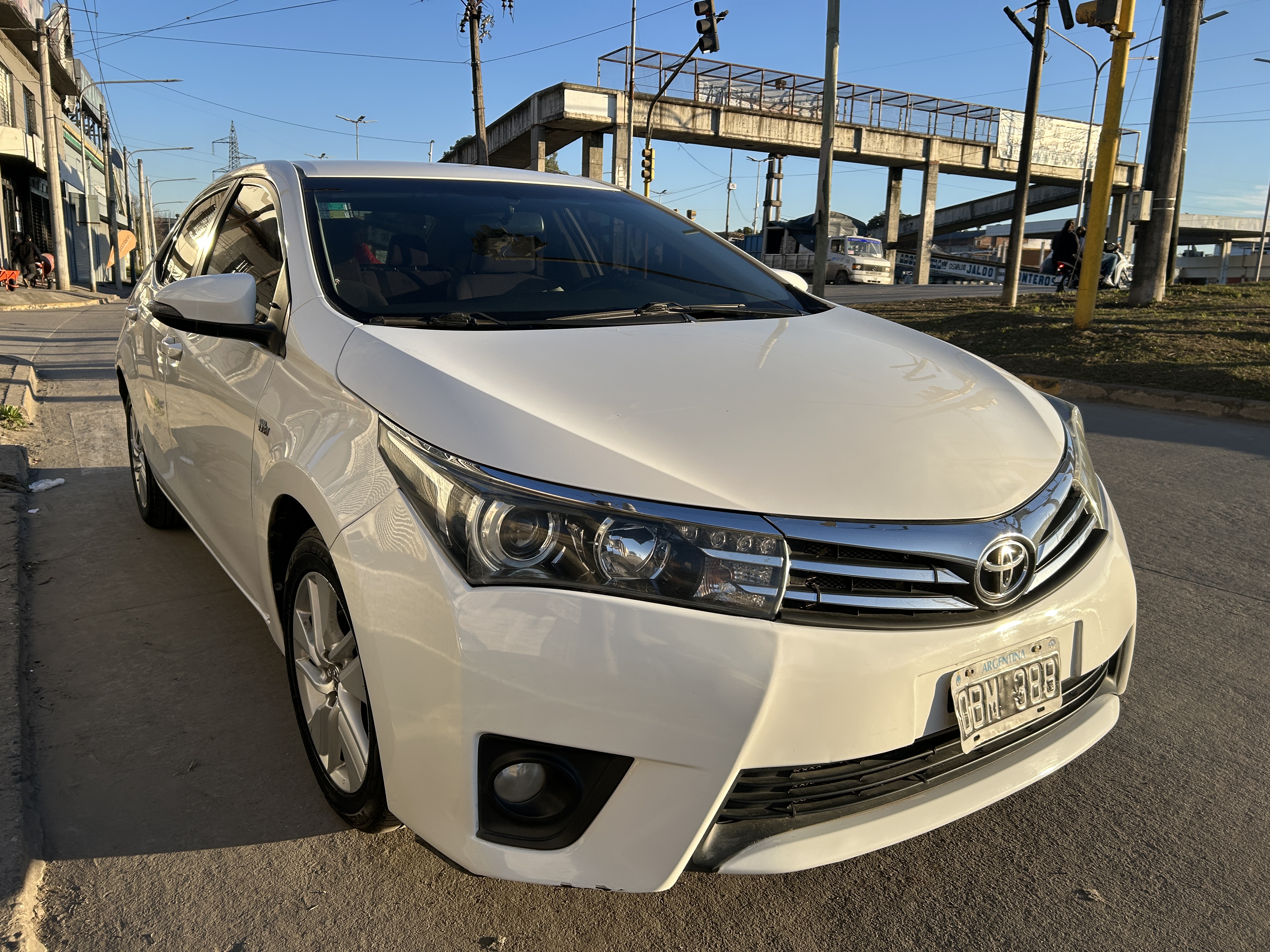 Toyota  Corolla